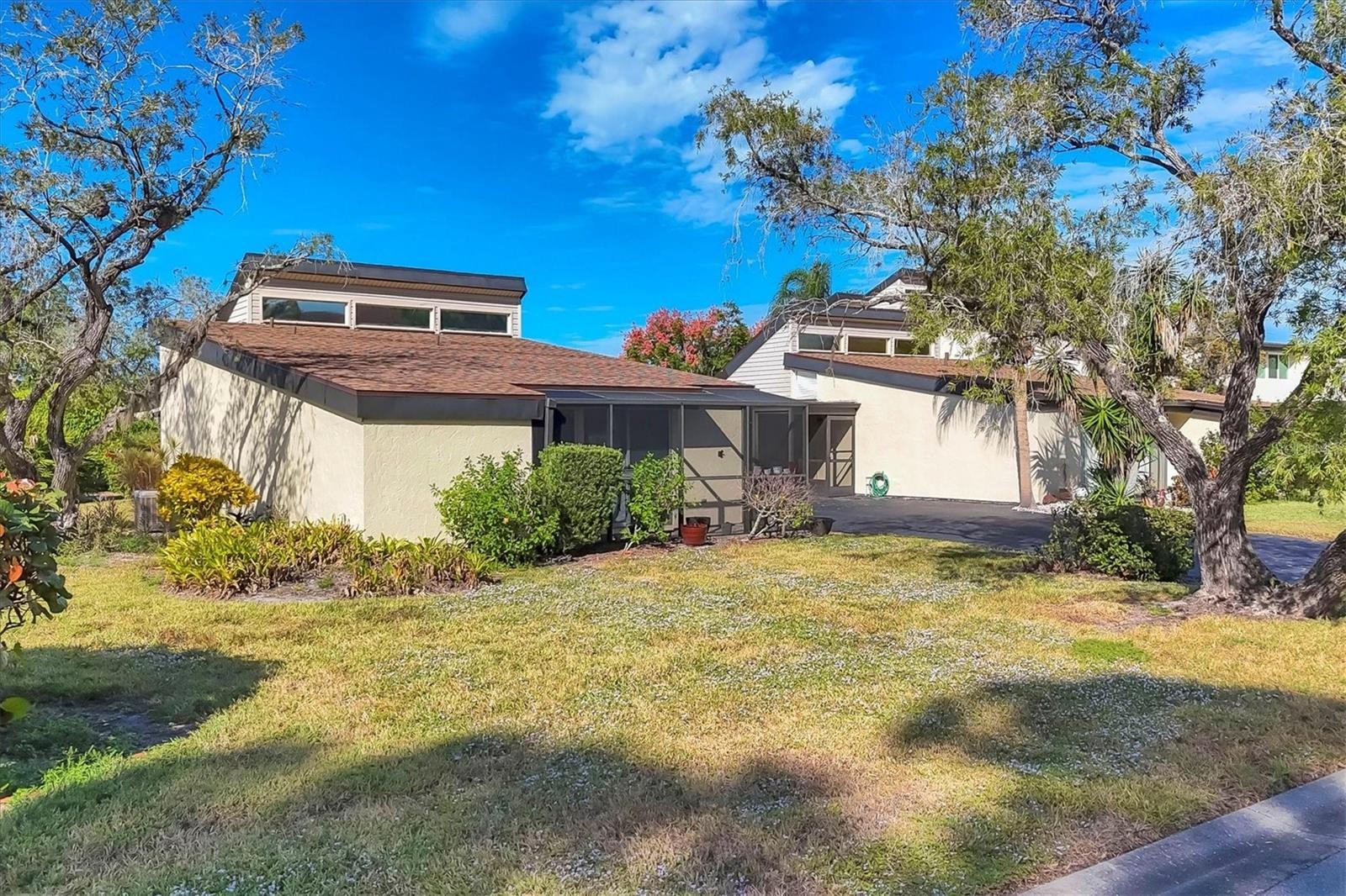 680 WHITE PINE TREE RD #61