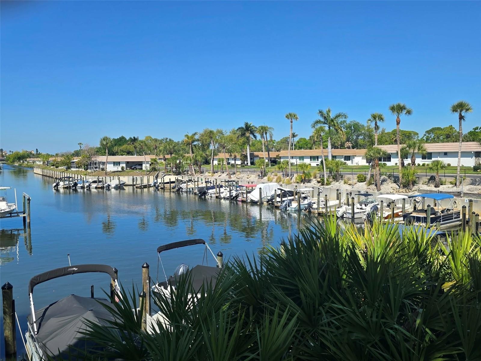 2321 CANALBLUFF PL #V296