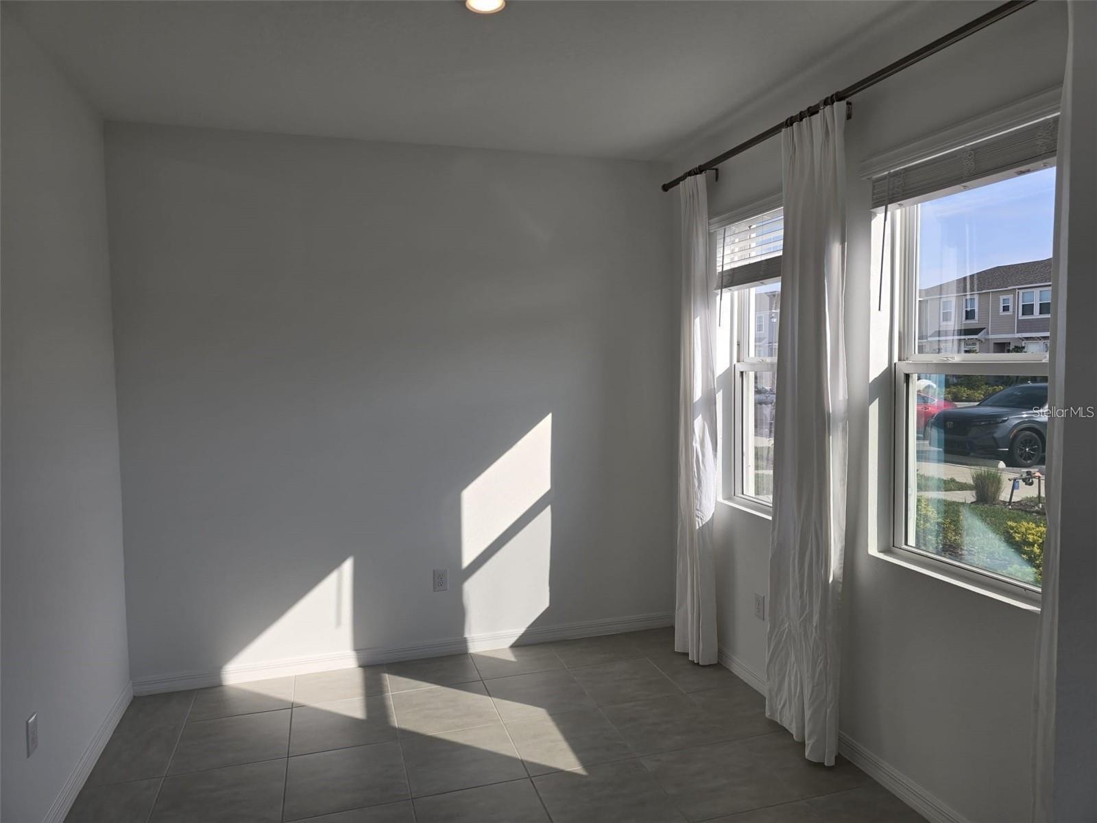 11739 STONESMITH XING