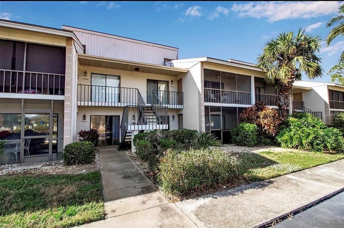 5420 SWIFT RD #38