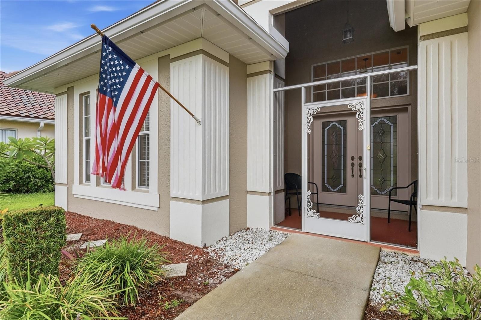 762 SILK OAK DR