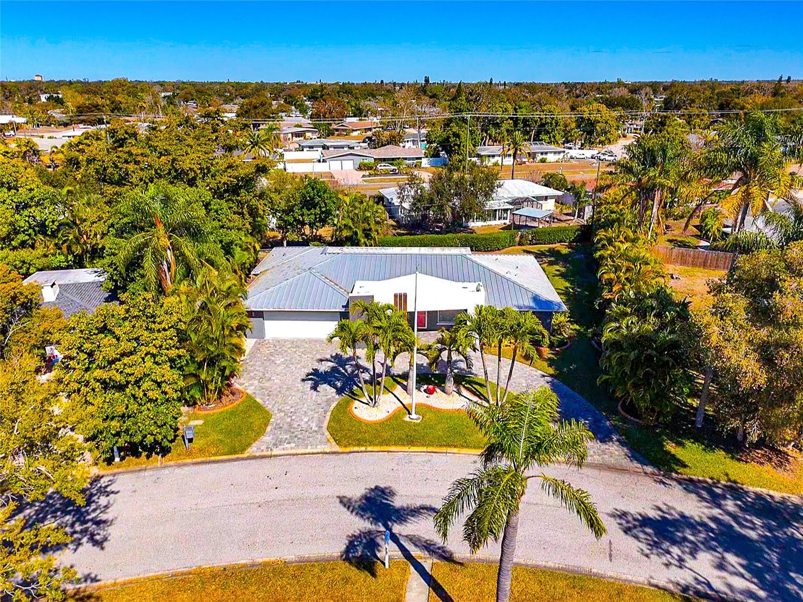 2639 BOUGAINVILLEA ST