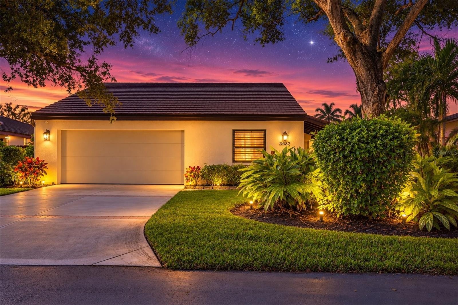 3634 GLEN OAKS MANOR DR