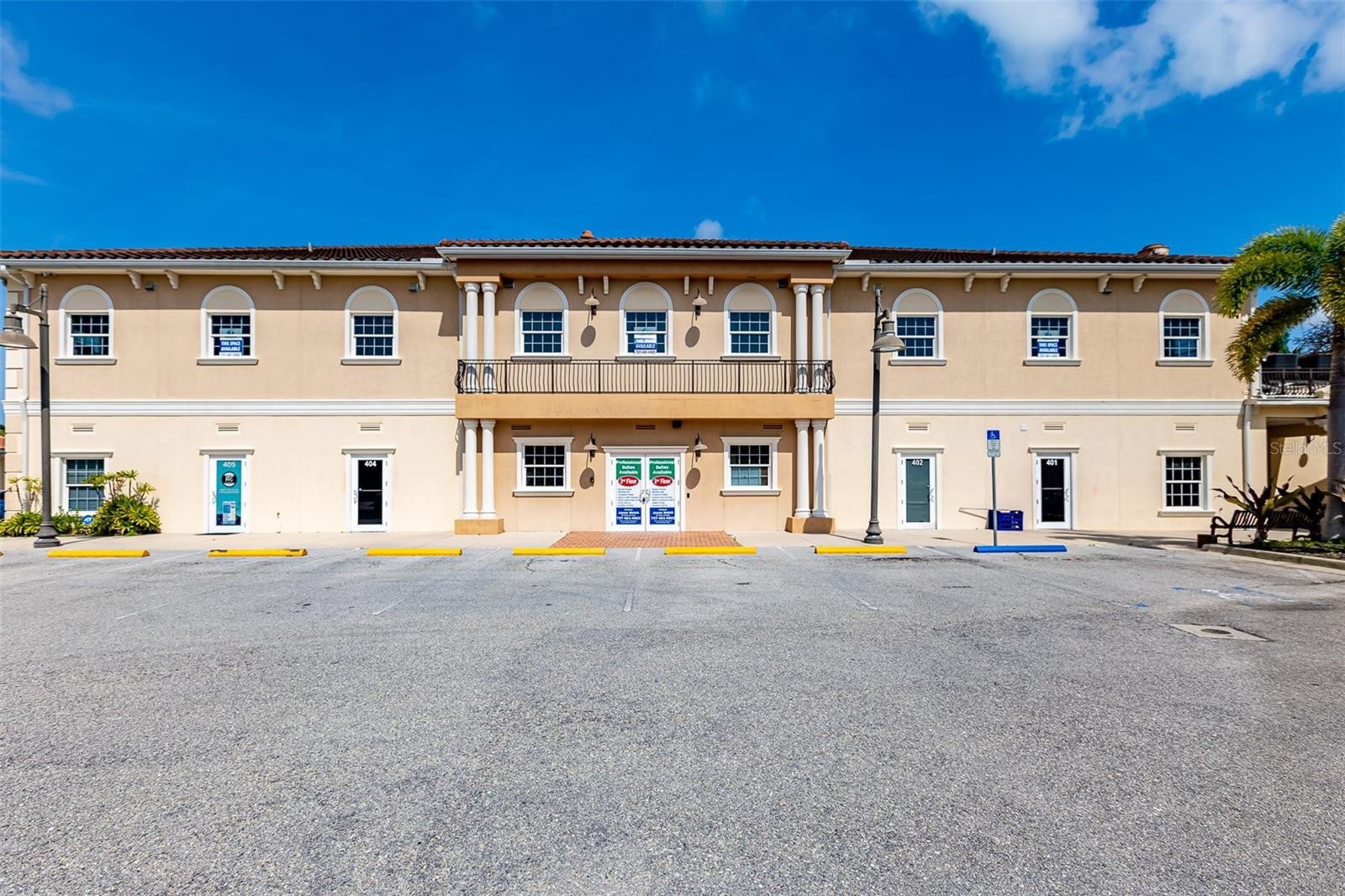 1500 E VENICE AVE #4F