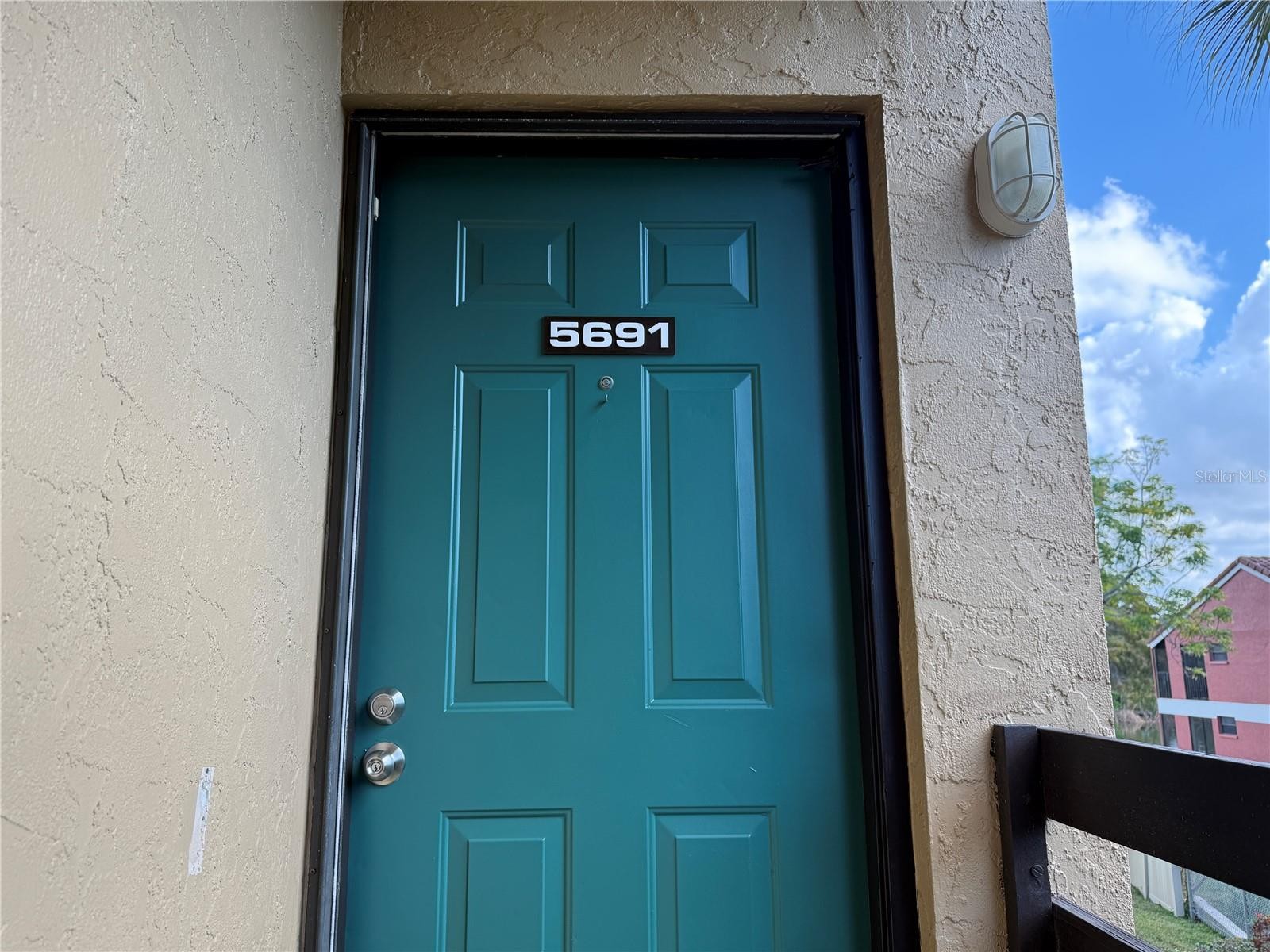 5691 ASHTON LAKE DR #14