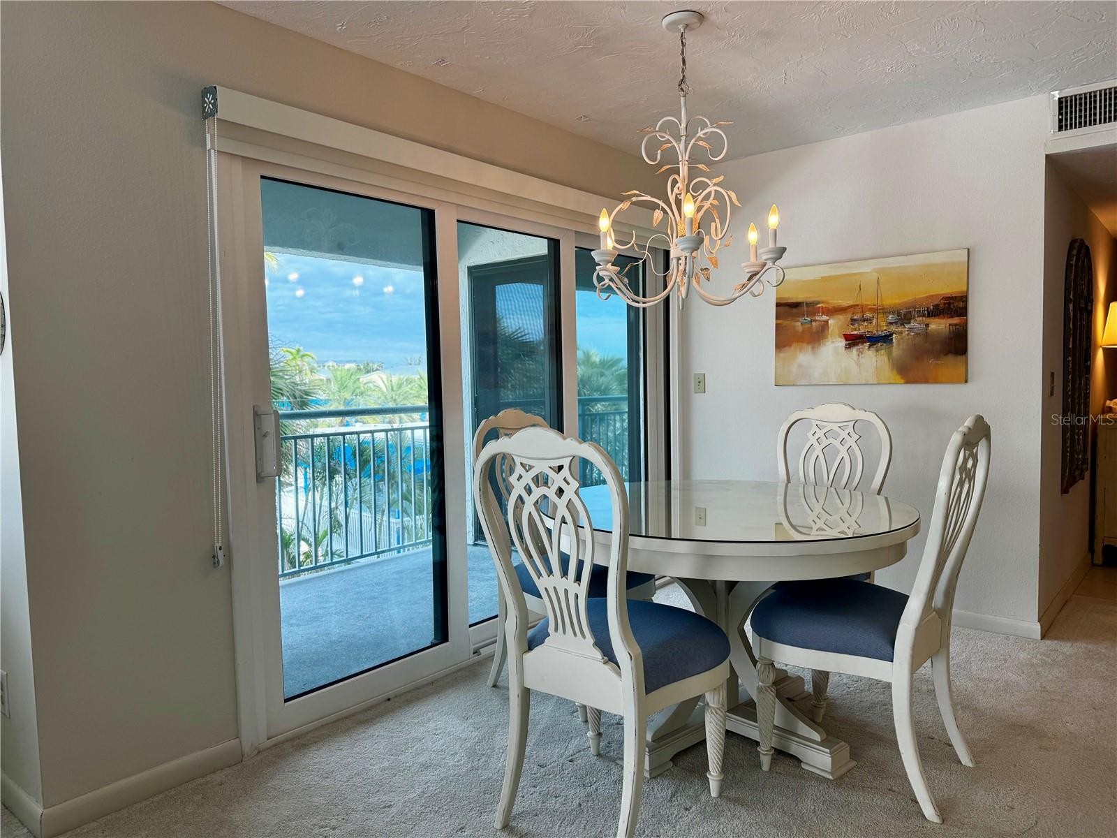 1001 POINT OF ROCKS RD #312