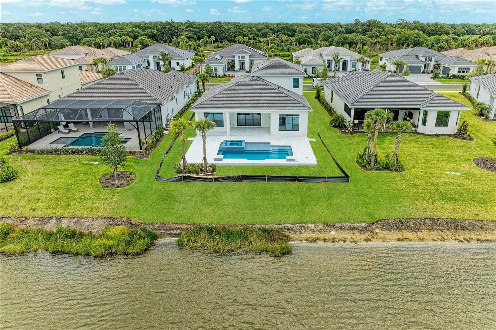4517 MONDRIAN CT