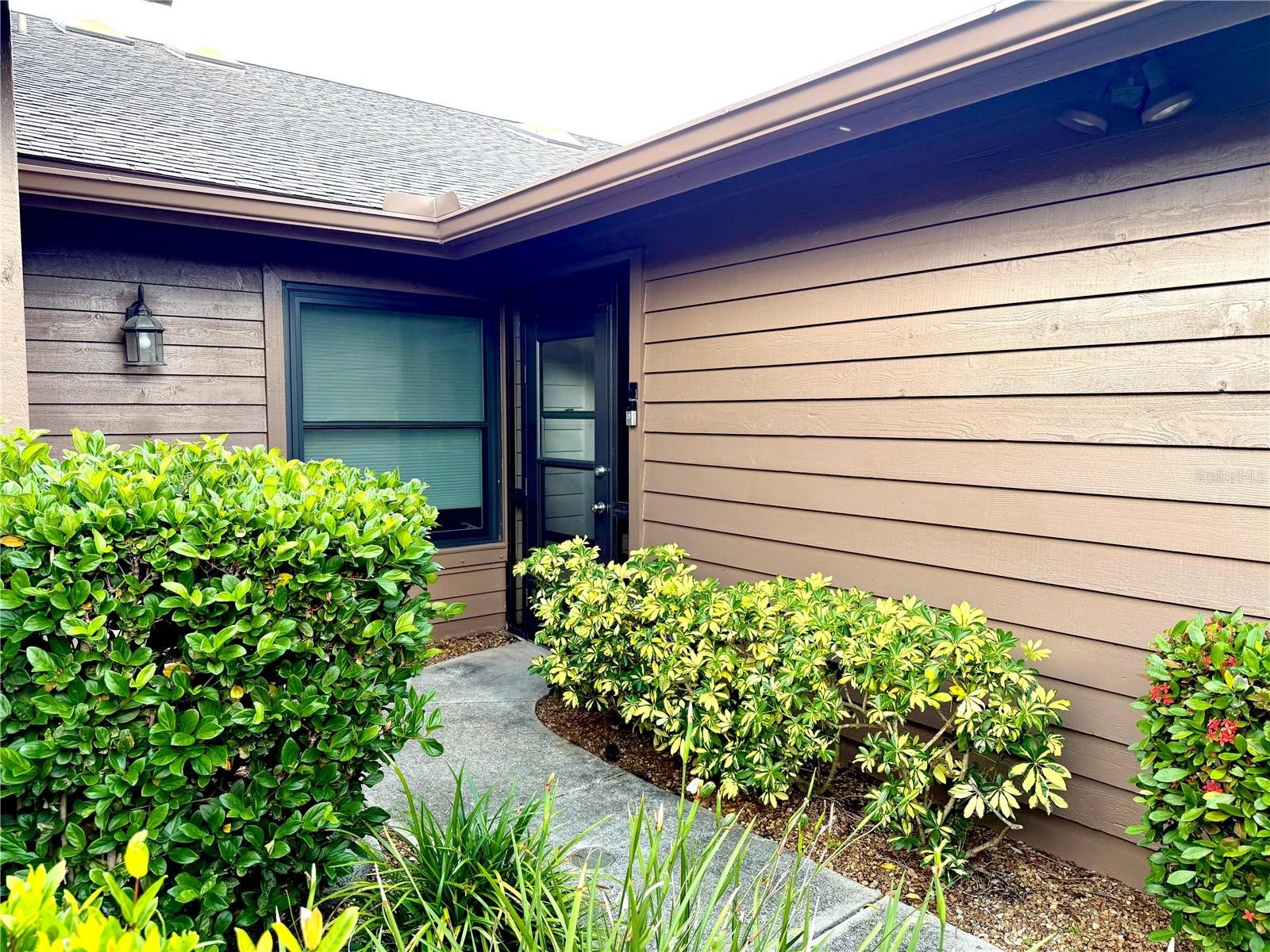 5813 MERION WAY #5813