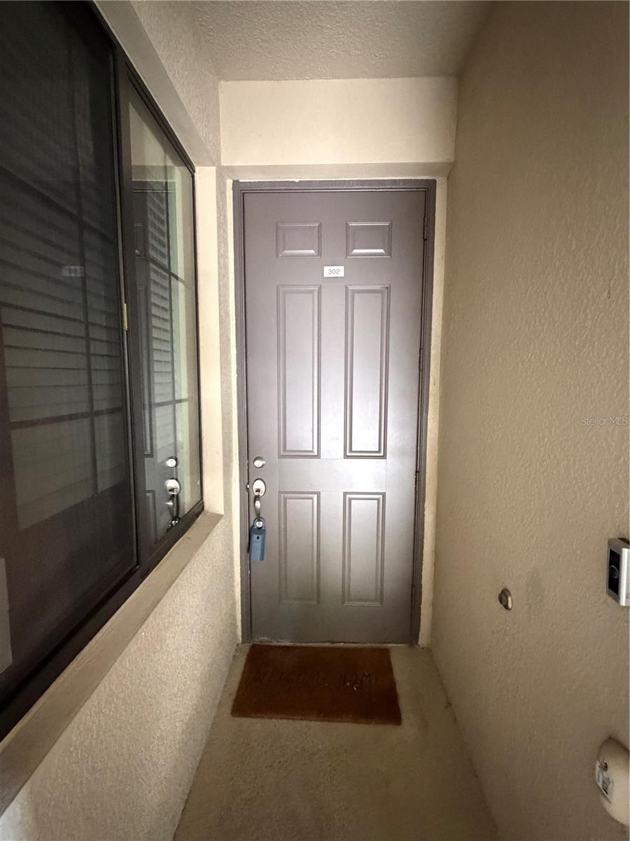 18008 GAWTHROP DR #302