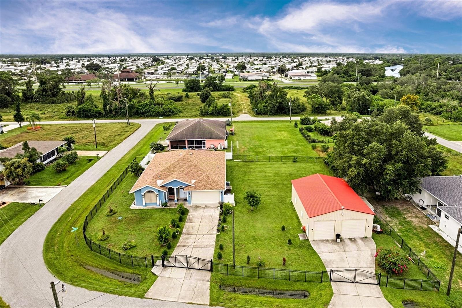 102 BAYAMO DR