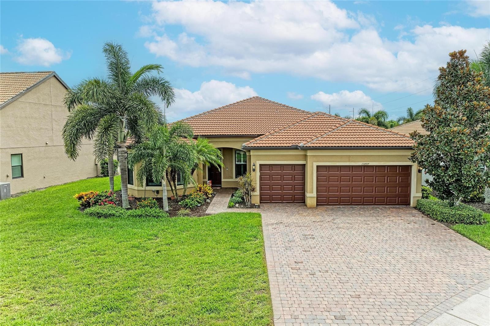 13897 UMBRIA ST