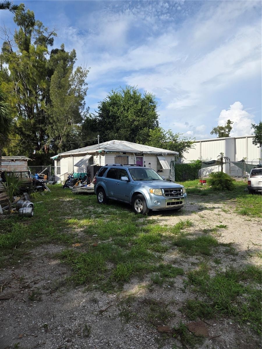 1305 & 1309 HARDIN AVE