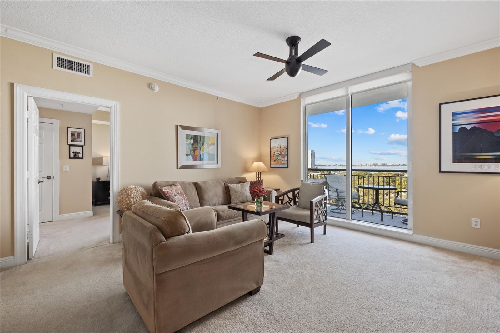 800 N TAMIAMI TRL #611