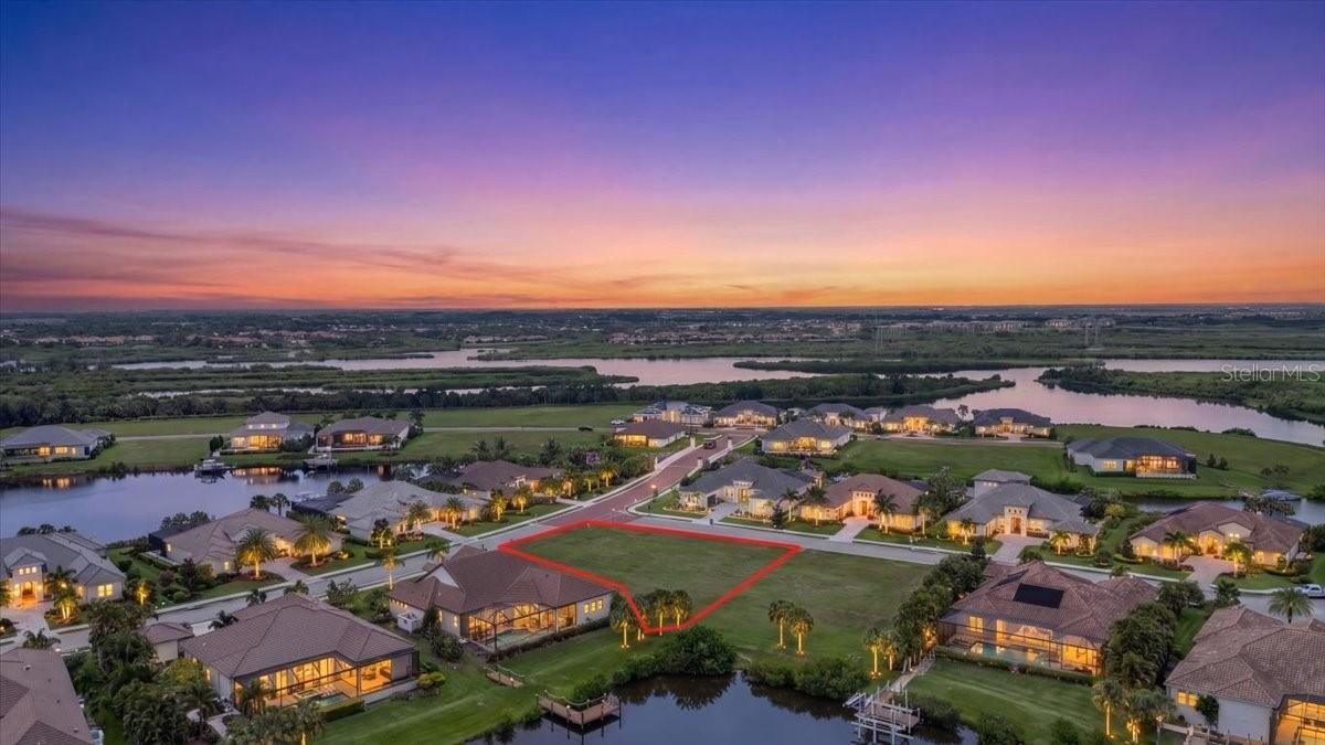 11404 HARBOURSIDE LN
