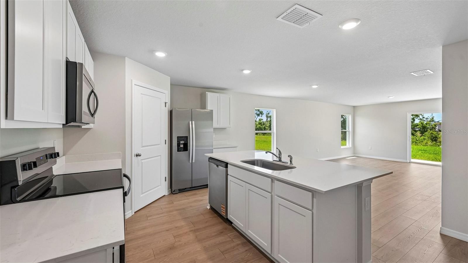 11003 44TH AVE E