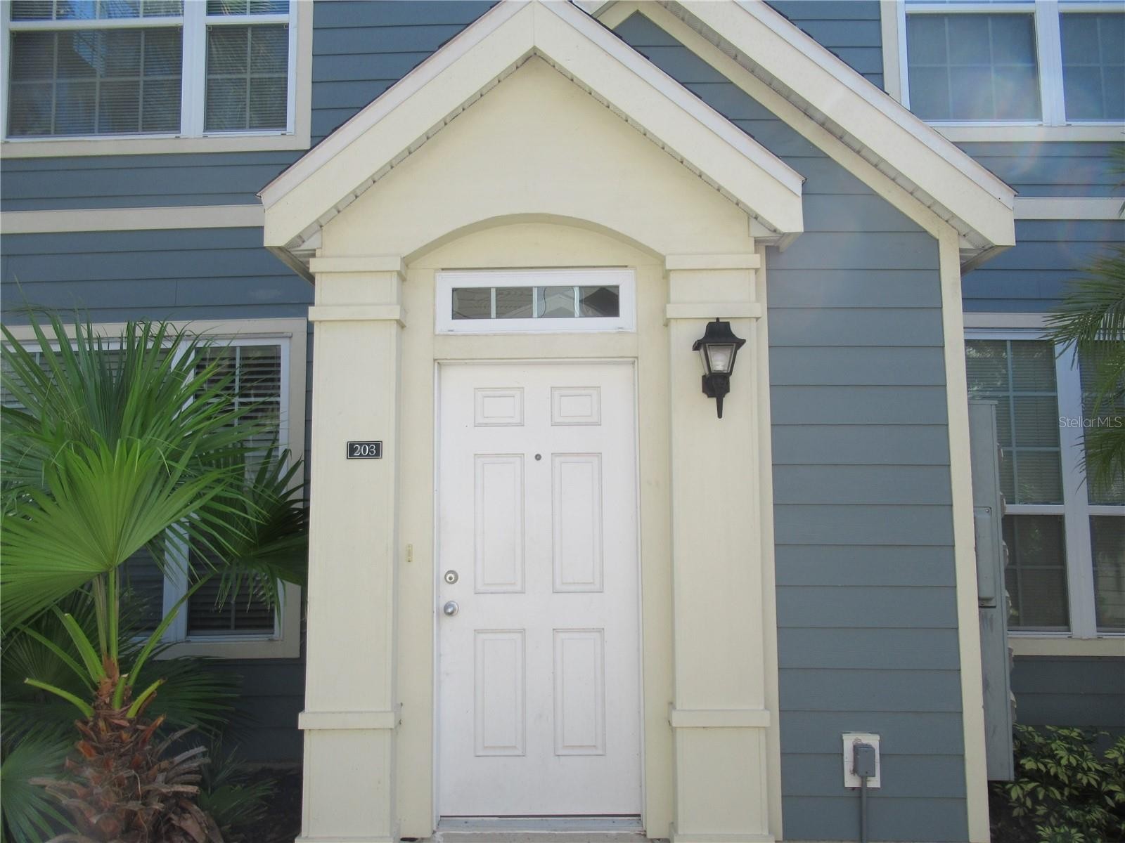 5601 ROSEHILL RD #203