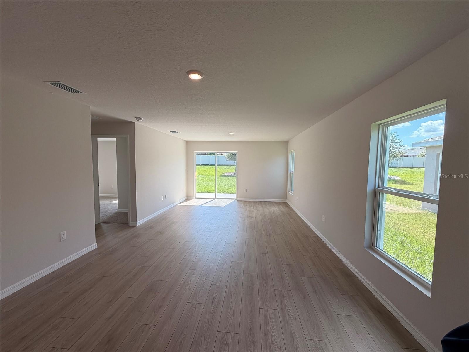 11010 44TH AVE E