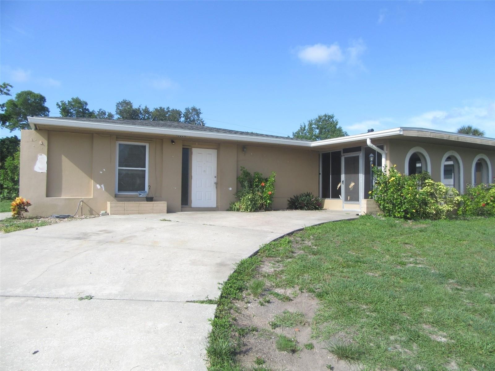 13864 TAMIAMI TRL
