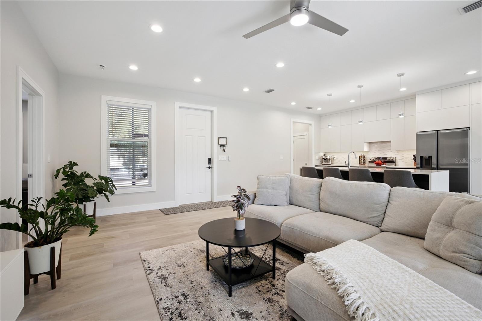 3031 BELLEFONTE AVE
