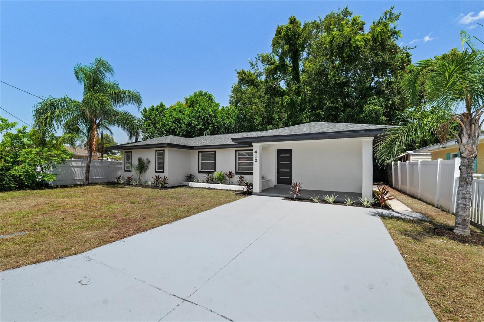 412 20TH AVE W