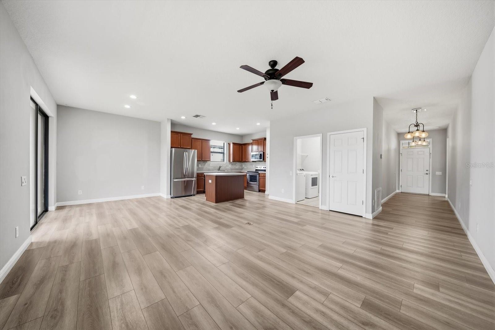 10607 55TH CT E
