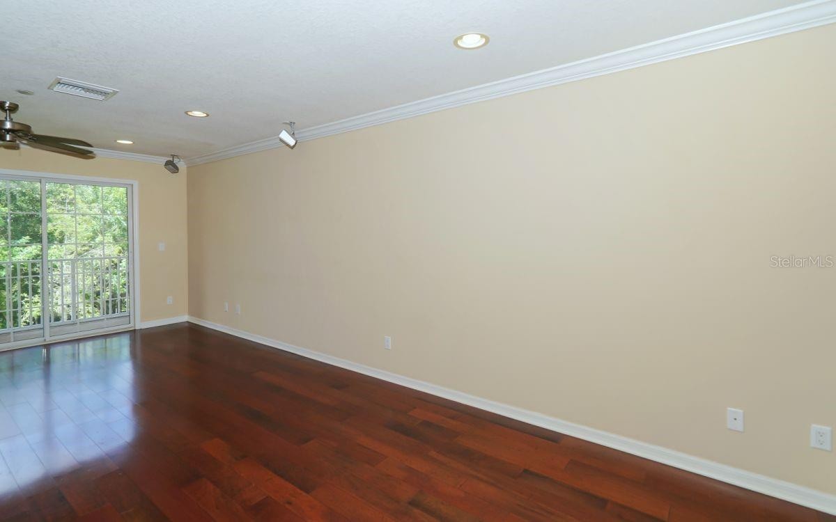 7339 BLACK WALNUT WAY