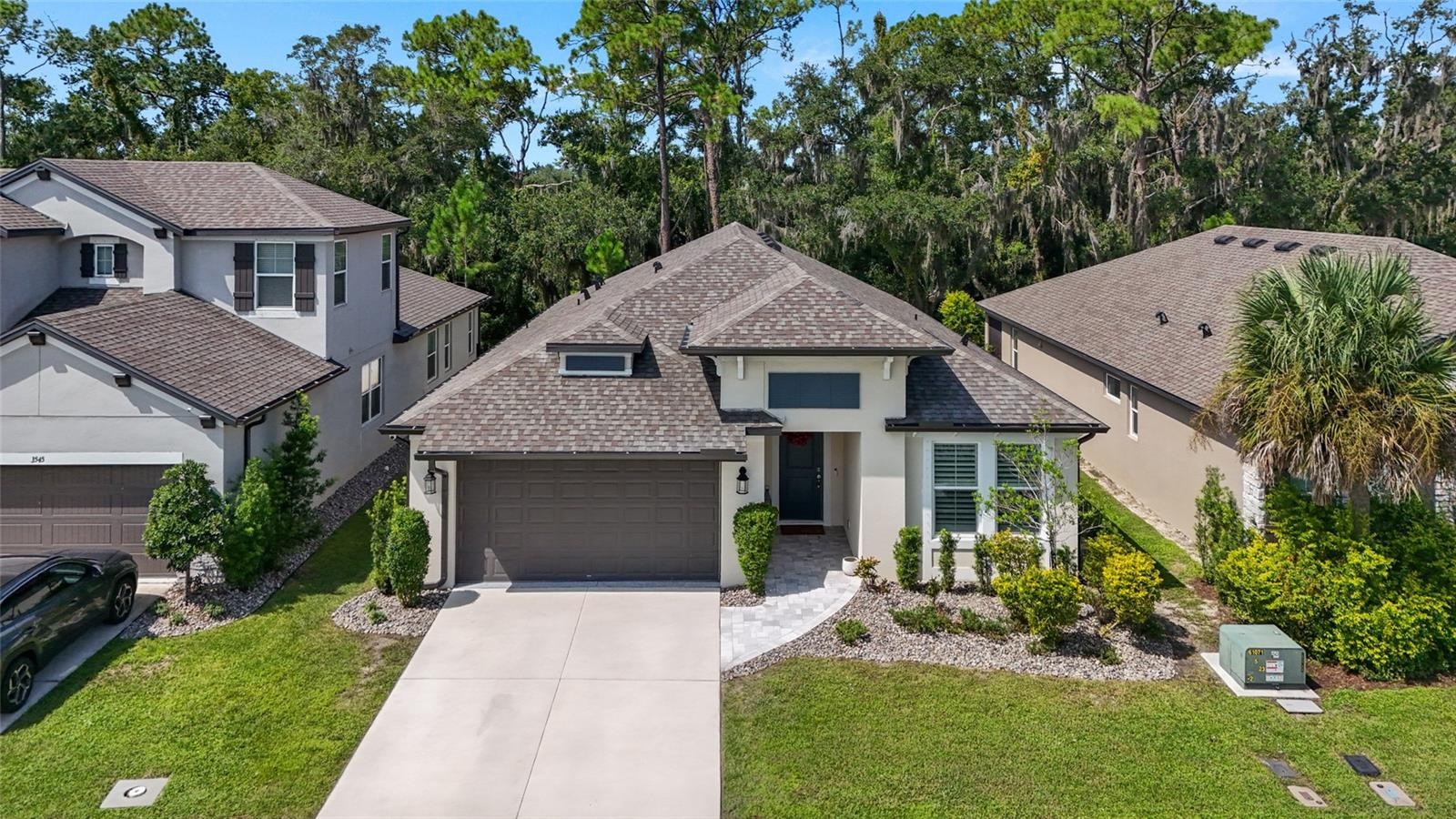 3541 SECLUDED CT