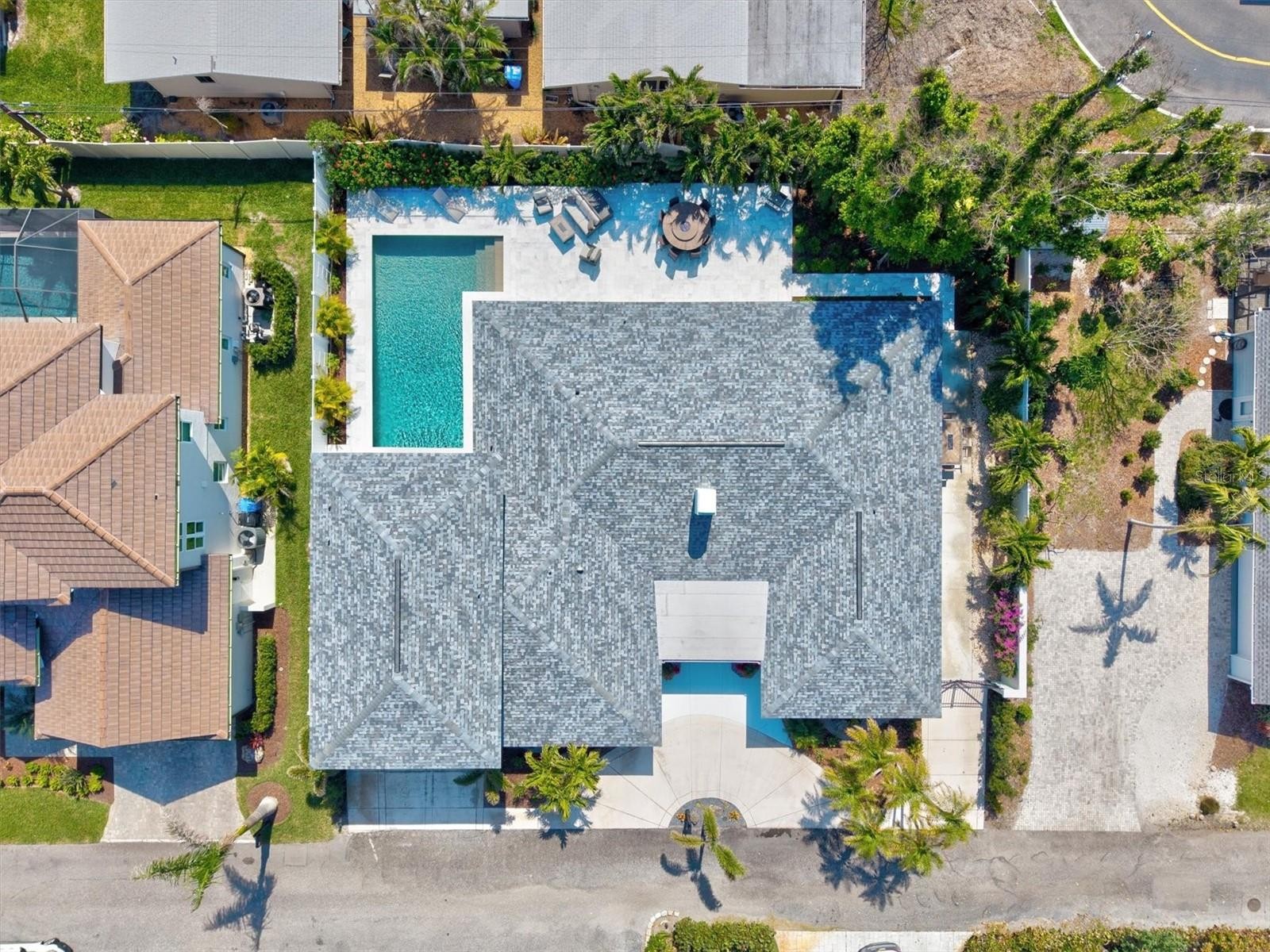 605 CORNWELL ON THE GULF