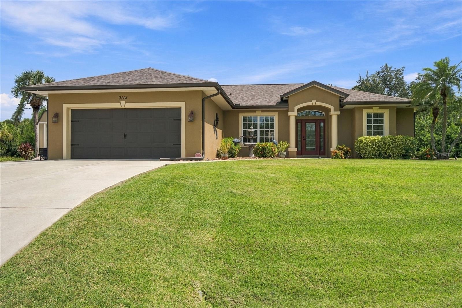 3118 RIDGEWOOD DR