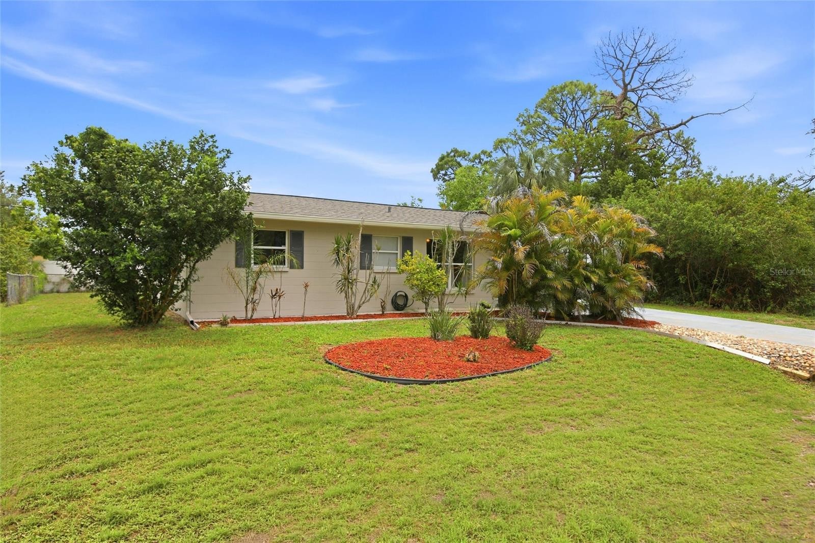 213 GRANADA BLVD