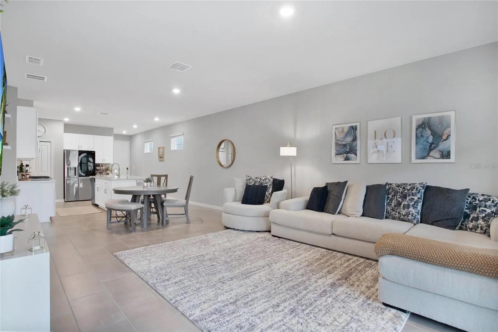 5511 BUNGALOW GROVE CT