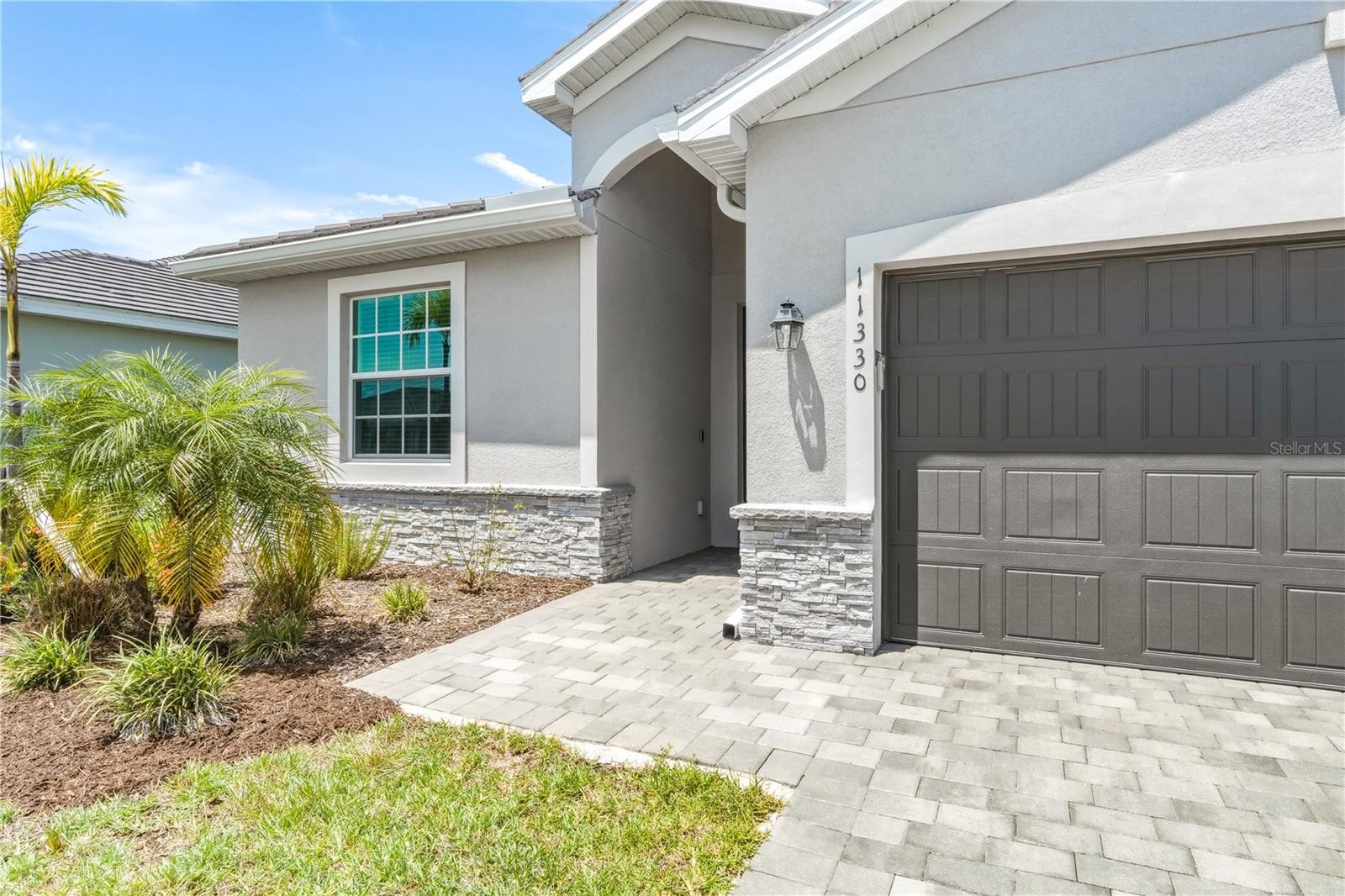 11330 BURGUNDY DR