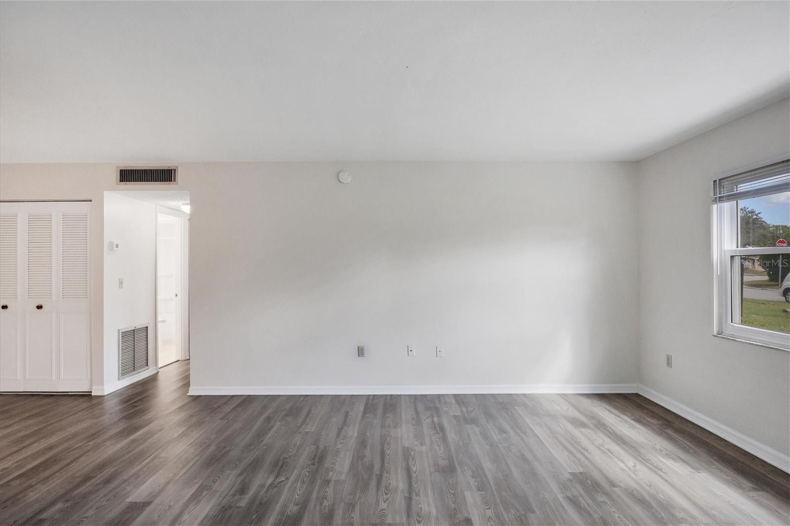 5800 HOLLYWOOD BLVD #312