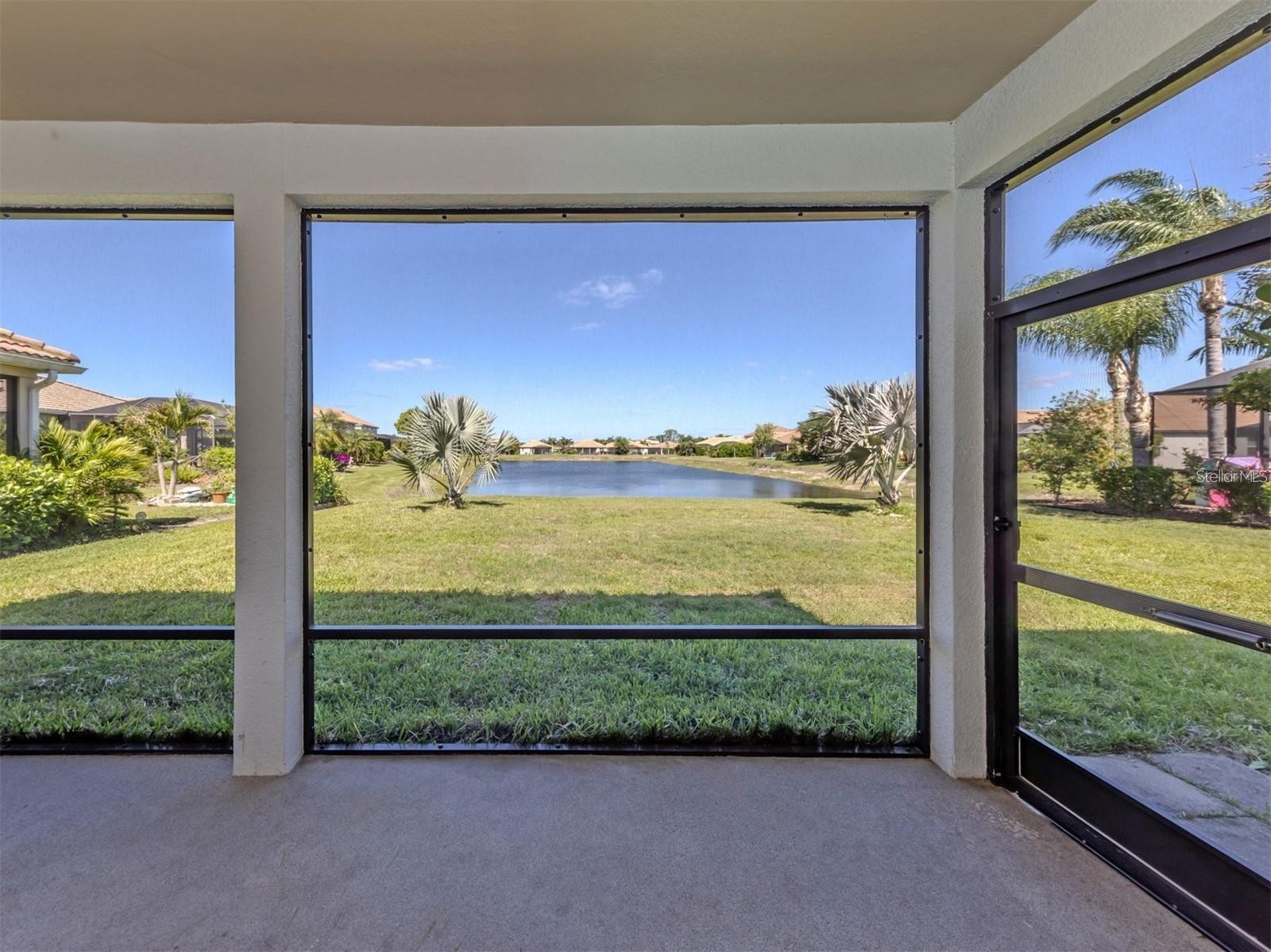 2160 WEAVER BIRD LN
