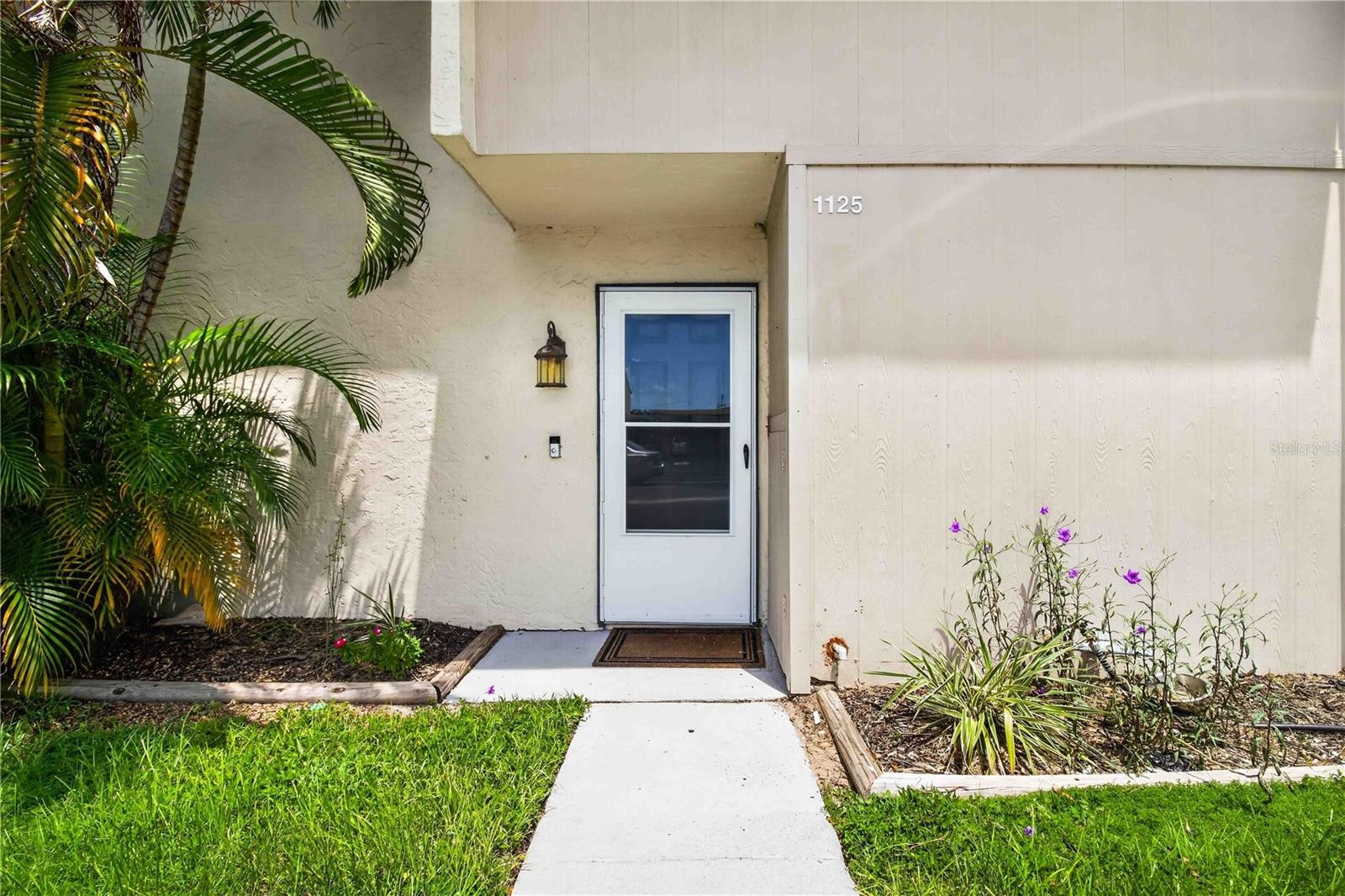 1125 LONGFELLOW WAY #125-B