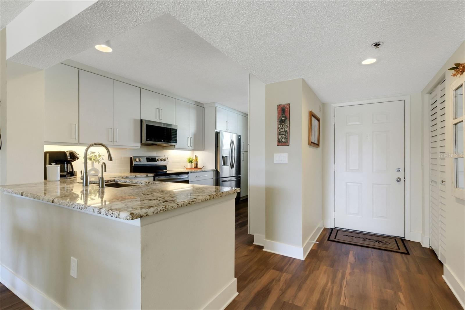 4460 FAIRWAYS BLVD #107