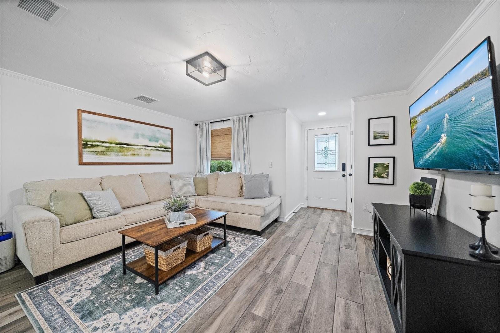 852 ACADIA RD