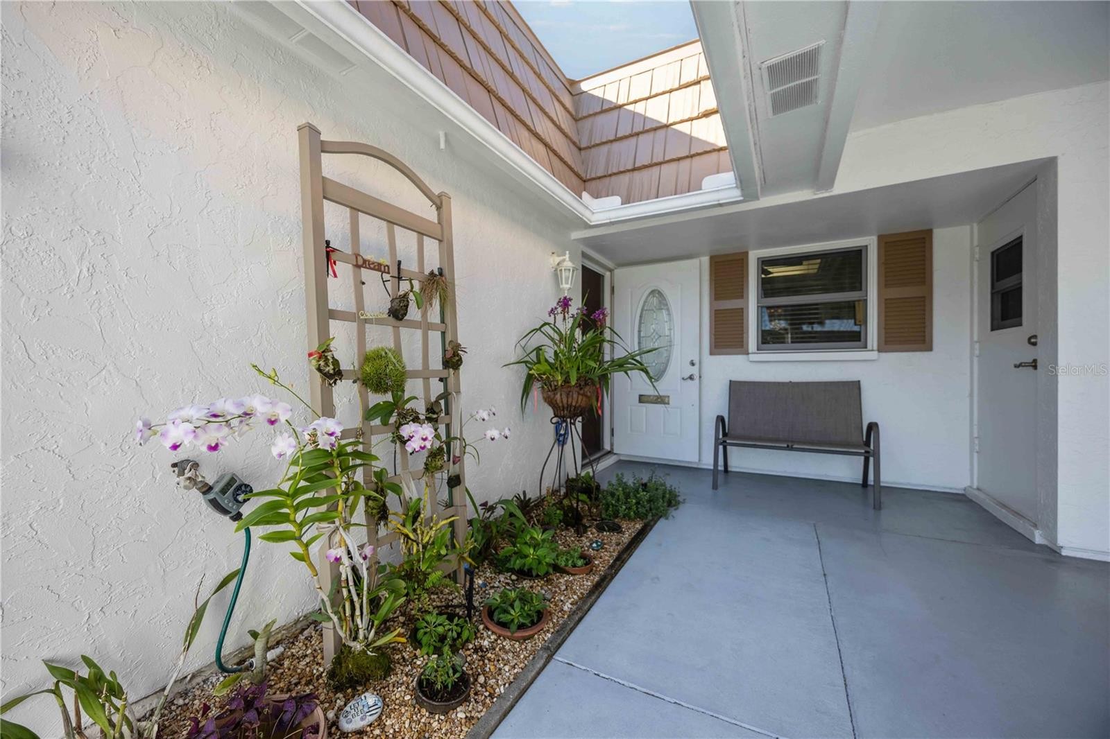 5453 RIVERBLUFF CIR #V68