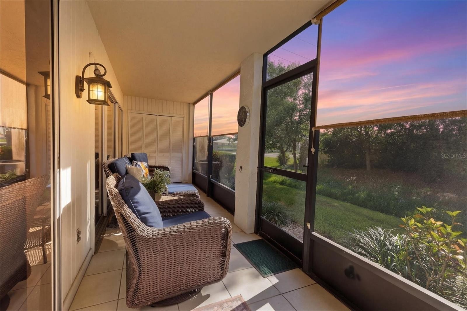 2756 CLUBHOUSE DR #101