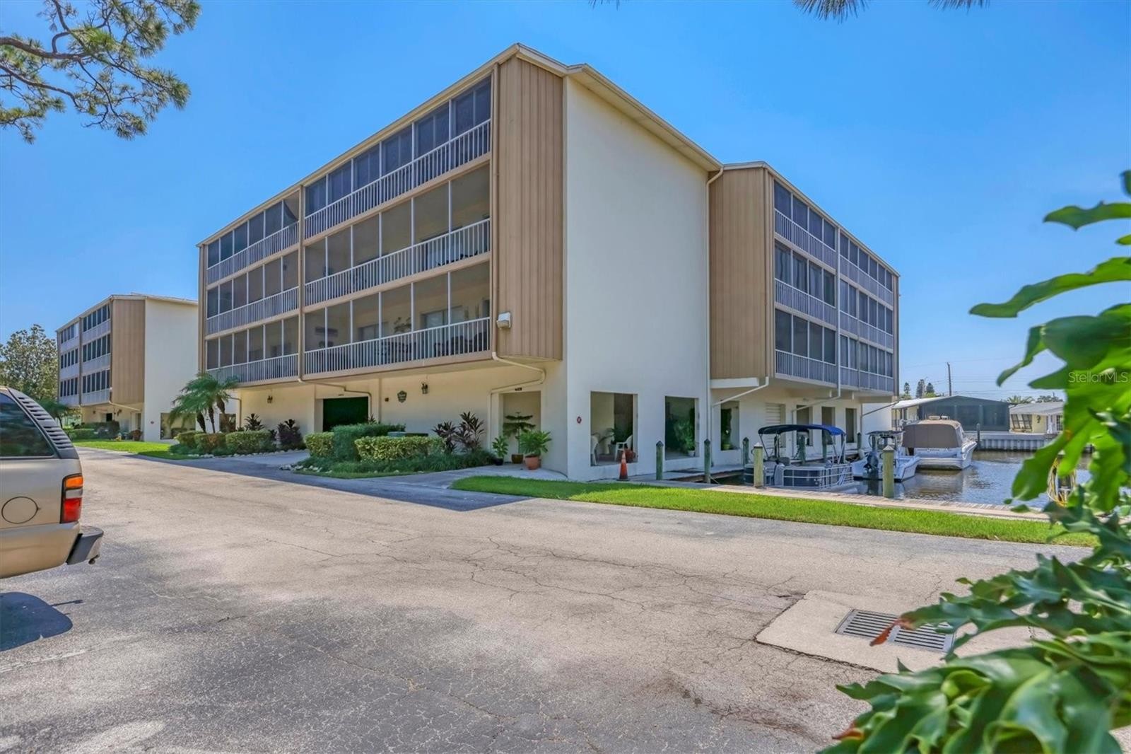 1714 69TH AVE W #B203