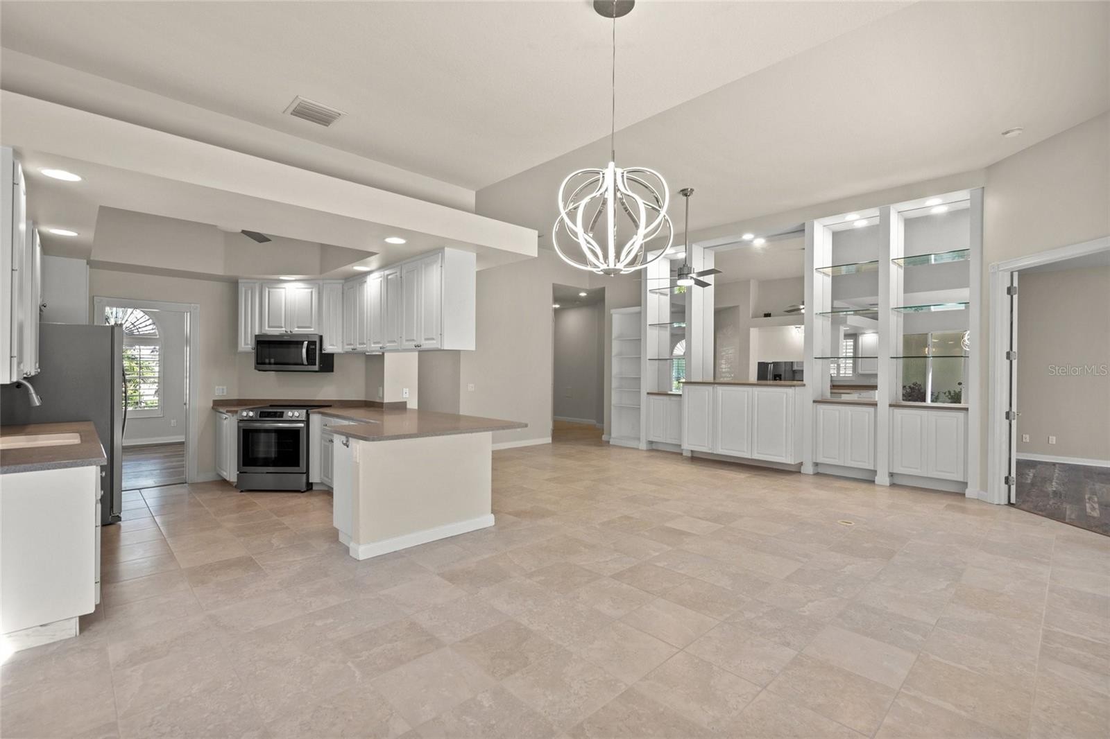 5762 BENEVENTO DR