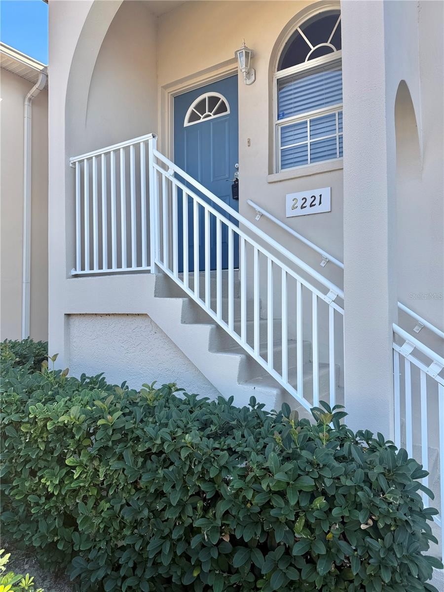 4220 PLAYERS PL #2221