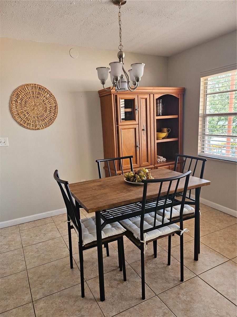 220 PARK BLVD N #202