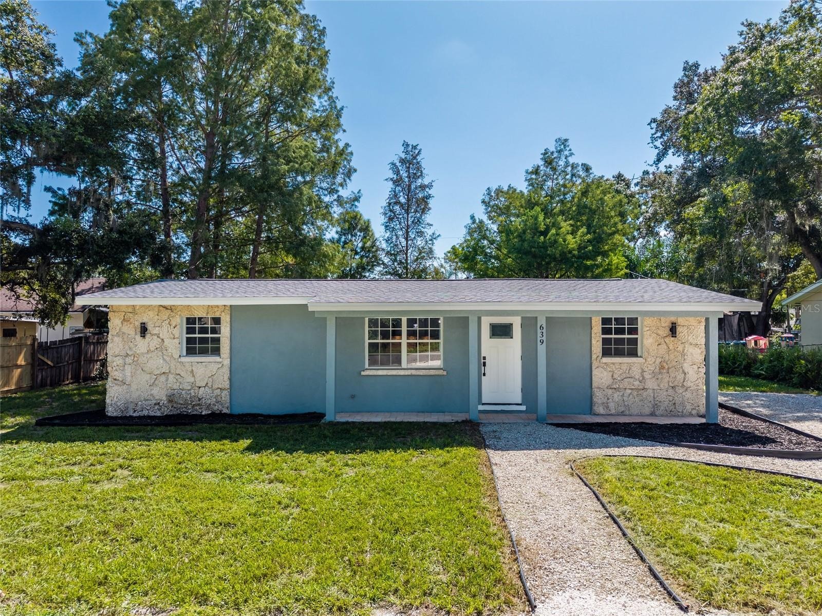 639 HAND AVE
