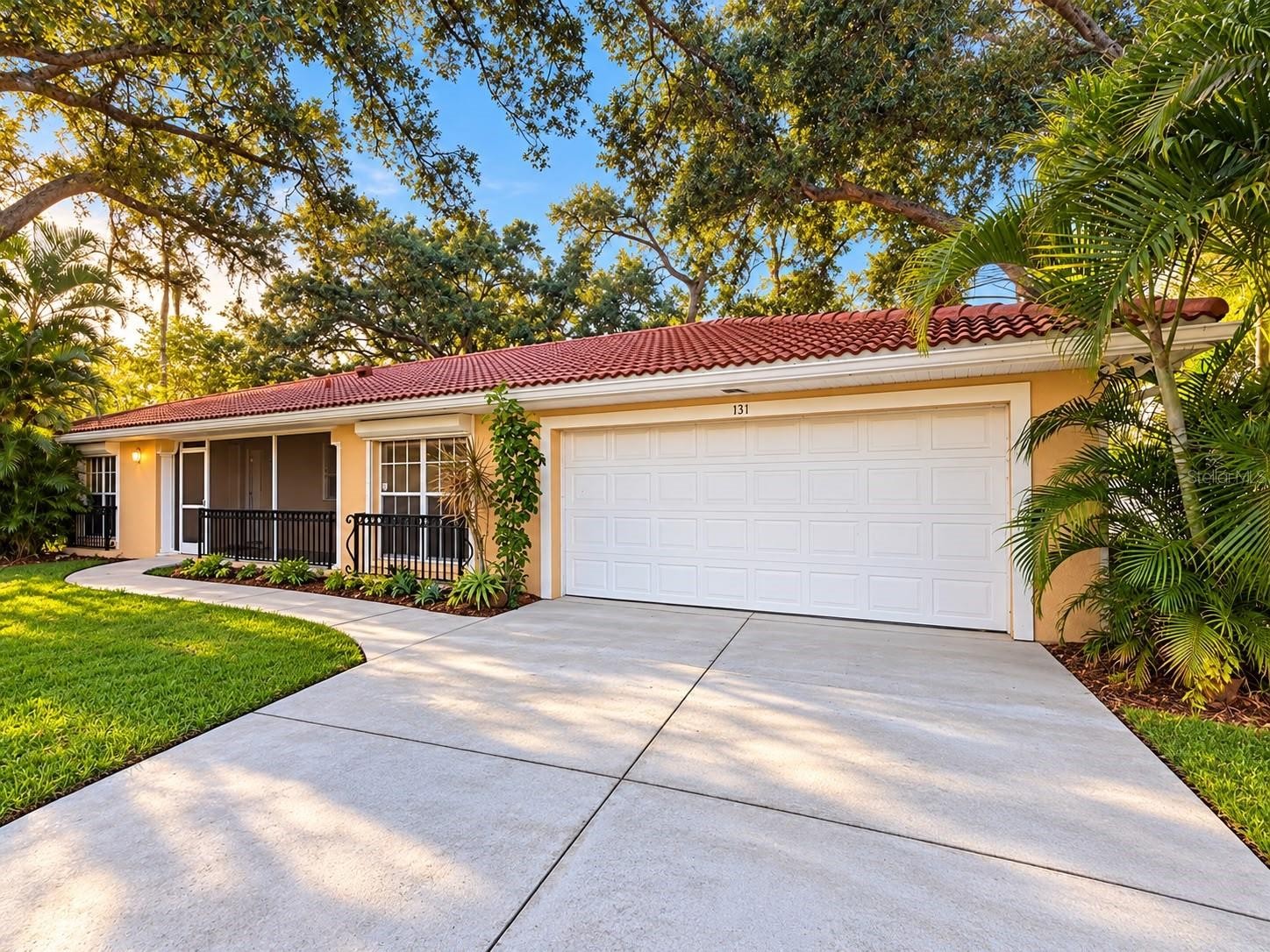 131 49TH CT E