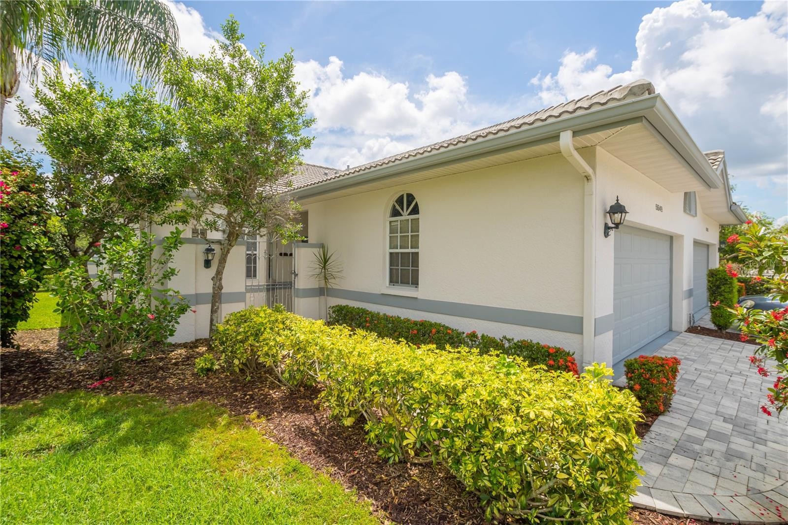 5649 E LONG COMMON CT #19