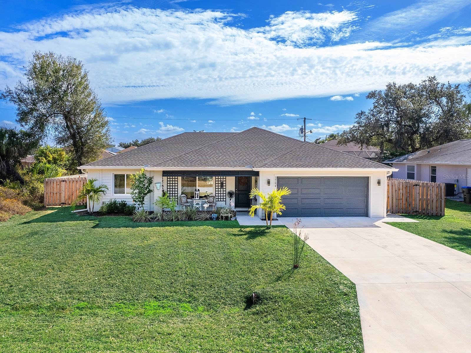 3784 FONTAINEBLEAU ST