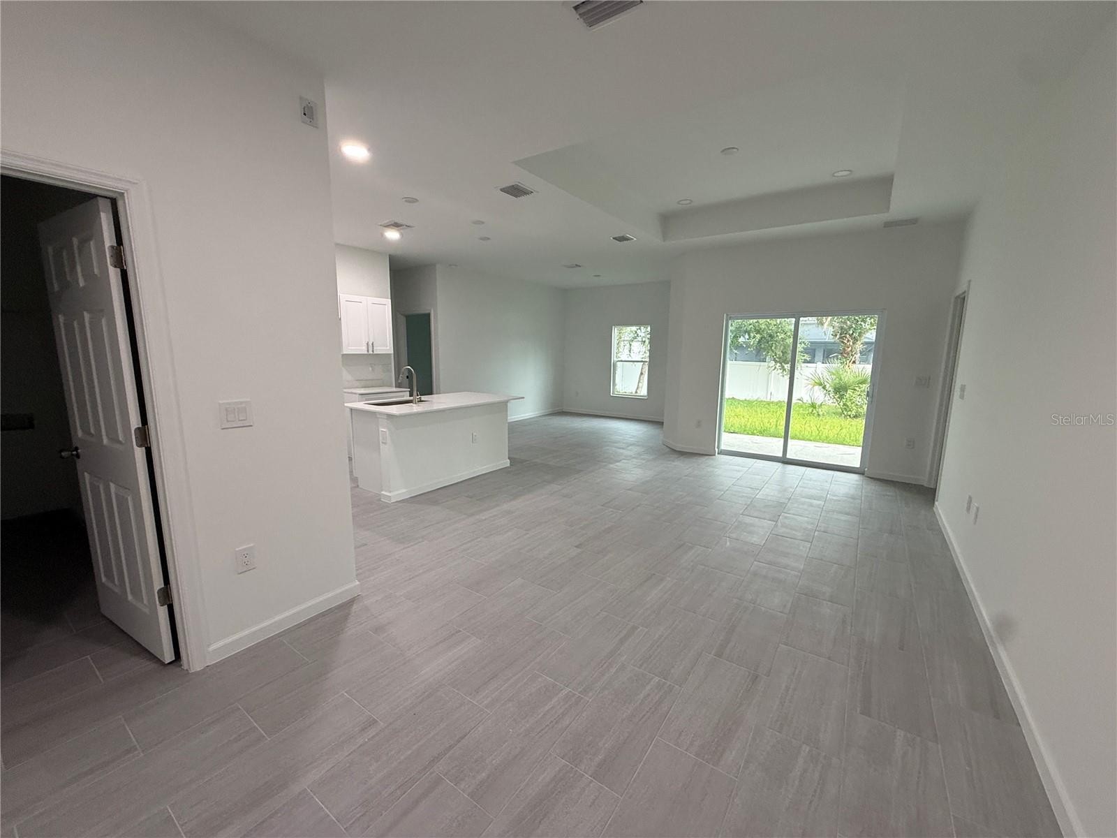 2778 PEBBLE AVE