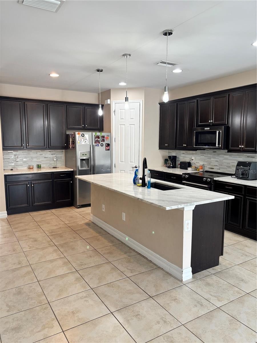 4866 68TH STREET CIR E