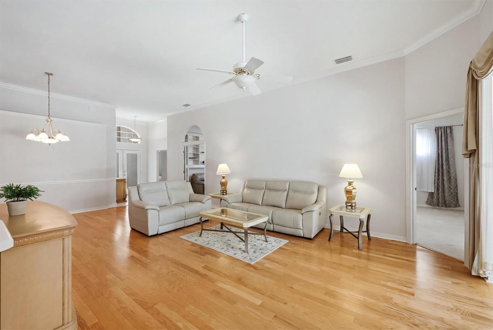 8492 IDLEWOOD CT
